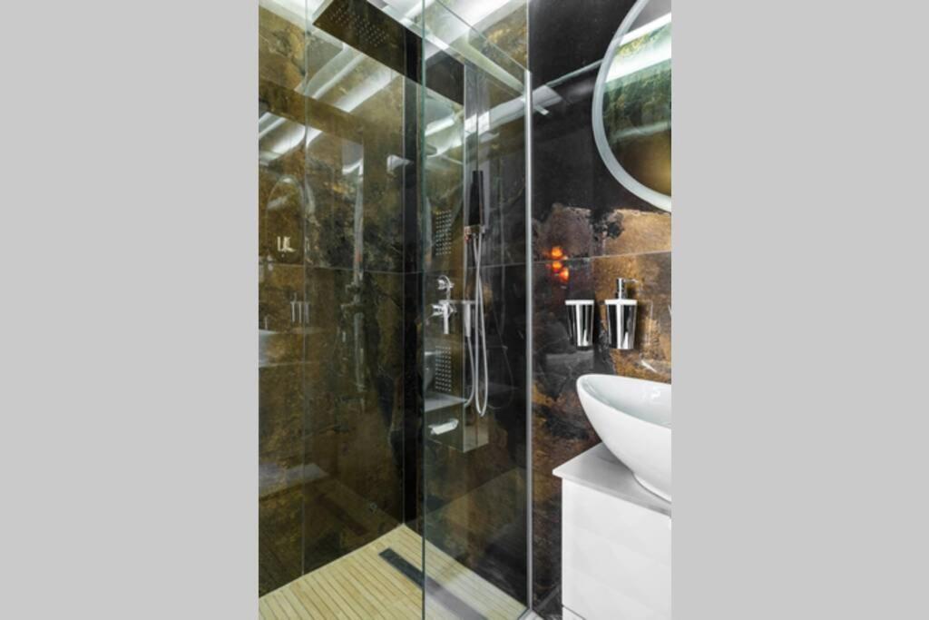 Апартаменты Ksquared, Nilie Hospitality Mgmt Салоники Экстерьер фото